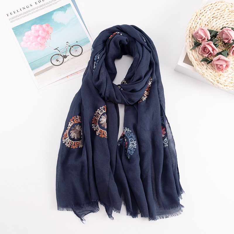 Many Colours Ethnic Embroidery - Shawl Wrap Winter avaliação e preço